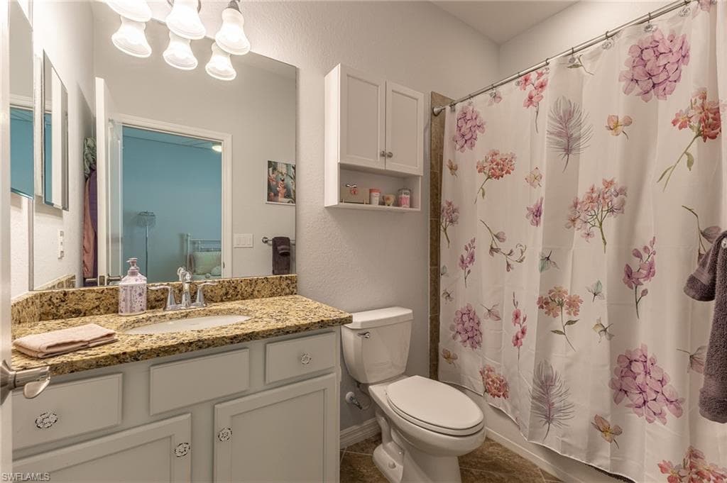 9231 Shadow Oak LN, NAPLES FL 34120-28