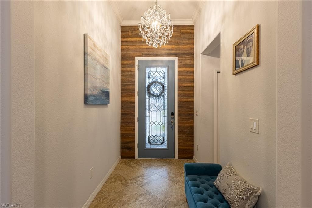 9231 Shadow Oak LN, NAPLES FL 34120-7