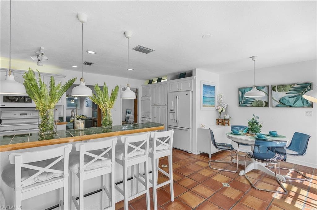 27553 Playa Del Rey LN, BONITA SPRINGS FL 34135-12