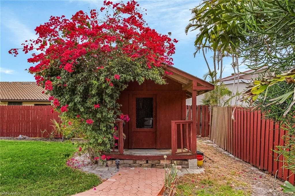 27553 Playa Del Rey LN, BONITA SPRINGS FL 34135-33