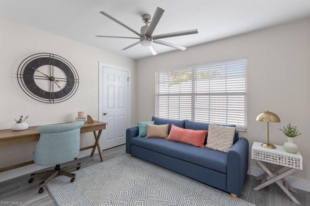 1100 Royal Palm DR, NAPLES FL 34103-23