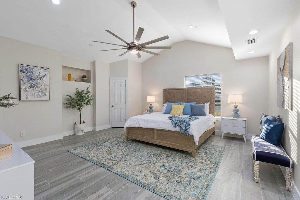 1100 Royal Palm DR, NAPLES FL 34103-18