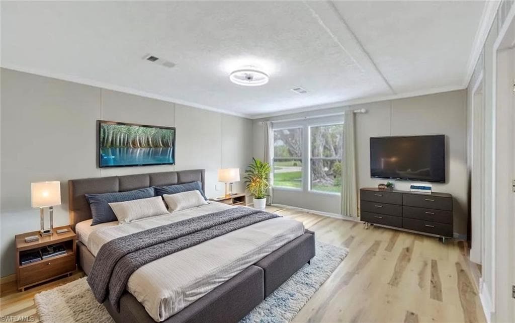 524 Menton LN, NAPLES FL 34112-4