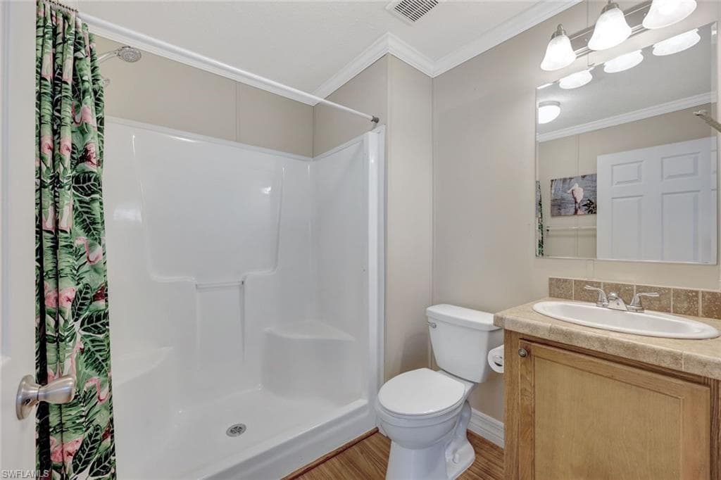 524 Menton LN, NAPLES FL 34112-19