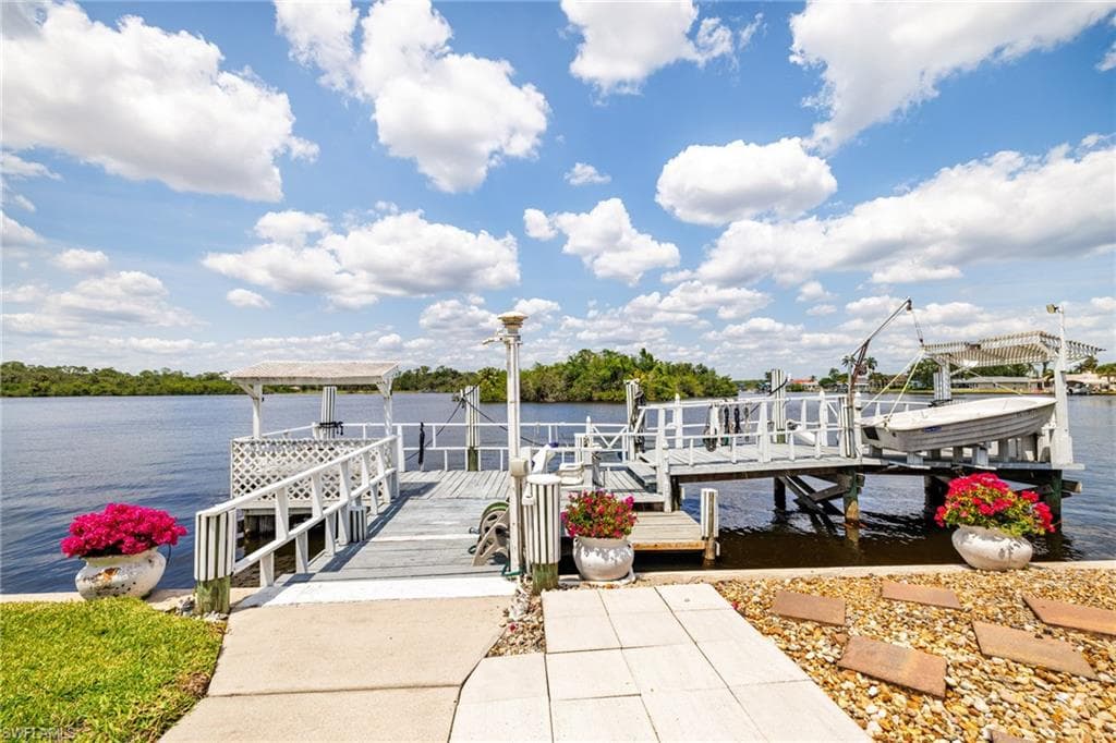 14544 Riverside DR, FORT MYERS FL 33905-9