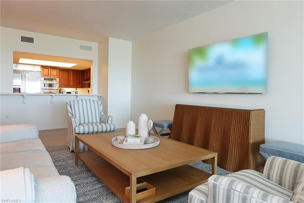 60 Seagate DR # 704, NAPLES FL 34103-5