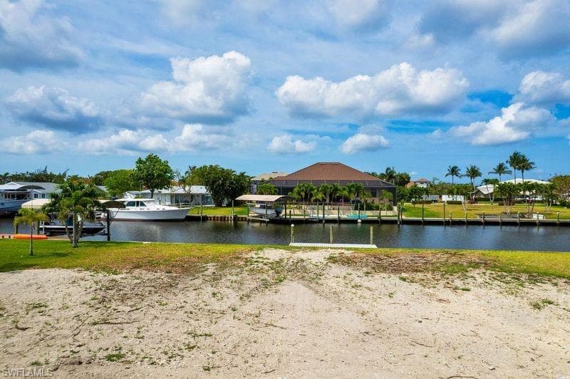 122 Placid DR, FORT MYERS FL 33919-12