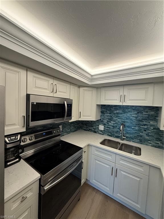 1523 Chesapeake AVE # B4, NAPLES FL 34102-8