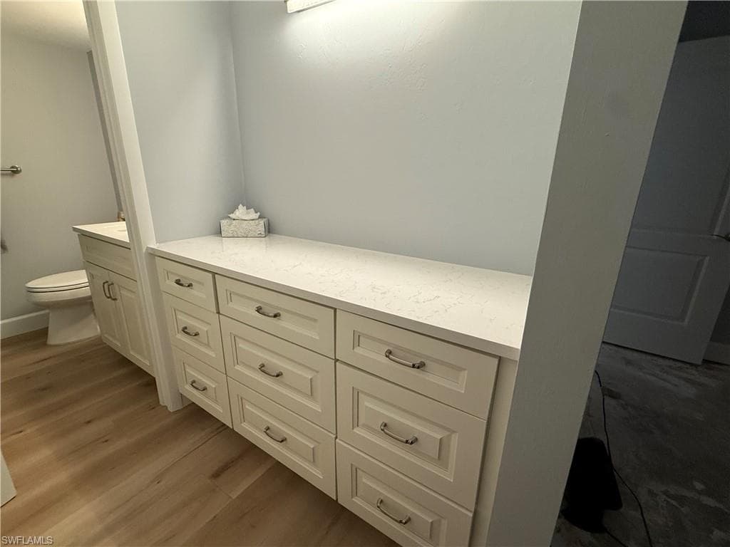 1523 Chesapeake AVE # B4, NAPLES FL 34102-17