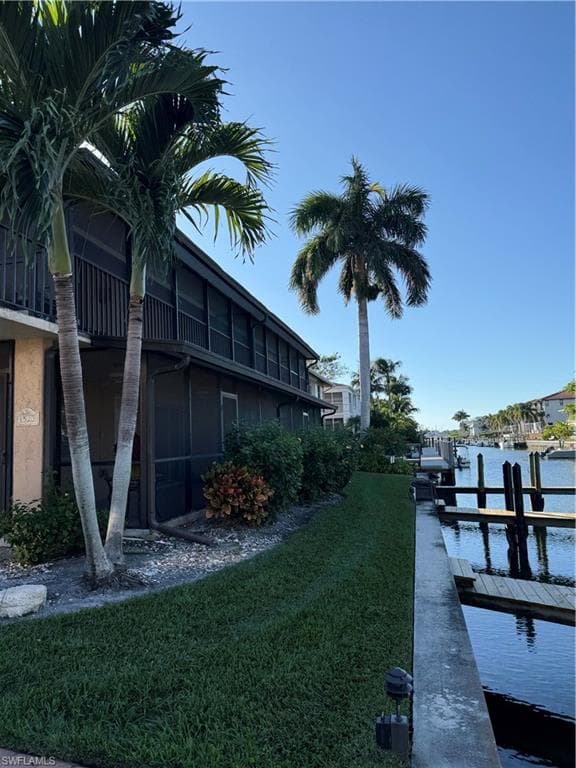 1523 Chesapeake AVE # B4, NAPLES FL 34102-3