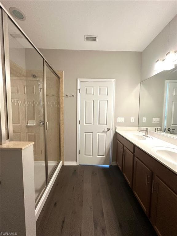 23420 Alamanda DR # 204, ESTERO FL 34135-9