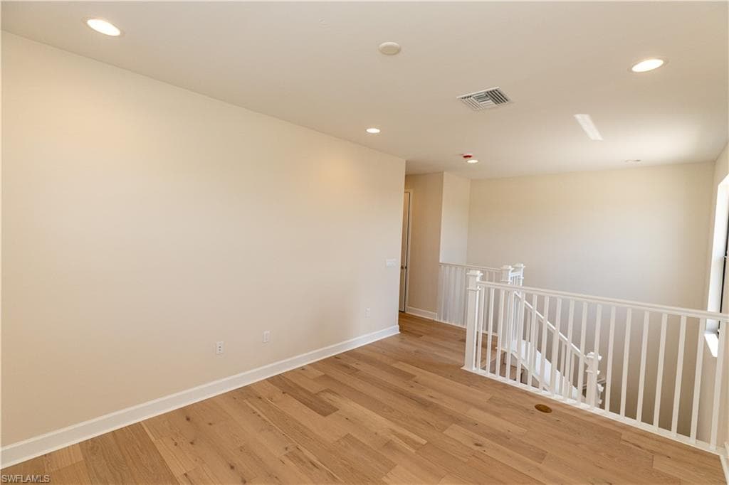 3384 Meloy DR, FORT MYERS FL 33905-21