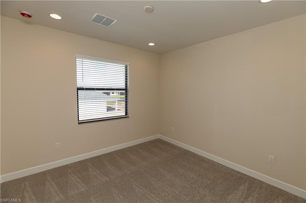 3384 Meloy DR, FORT MYERS FL 33905-23