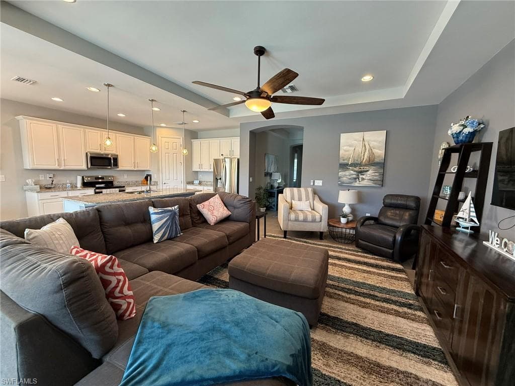 3916 King Edwards ST, FORT MYERS FL 33916-2