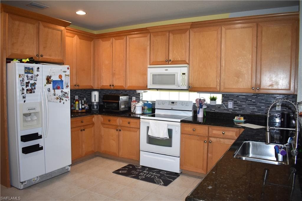 3424 Dandolo CIR, CAPE CORAL FL 33909-5