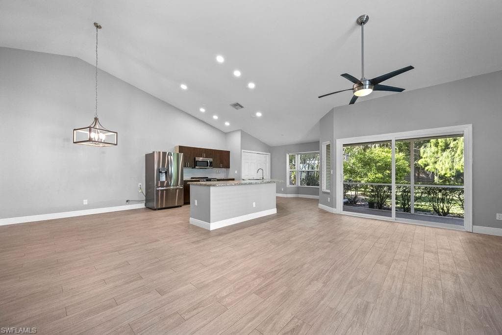1429 Monarch CIR, NAPLES FL 34116-9