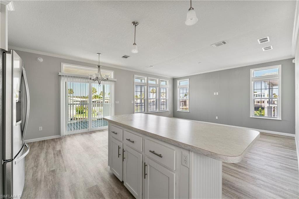 17561 Peppard DR, FORT MYERS BEACH FL 33931-8