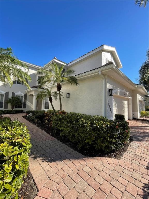 12823 Carrington CIR # 102, NAPLES FL 34105-2