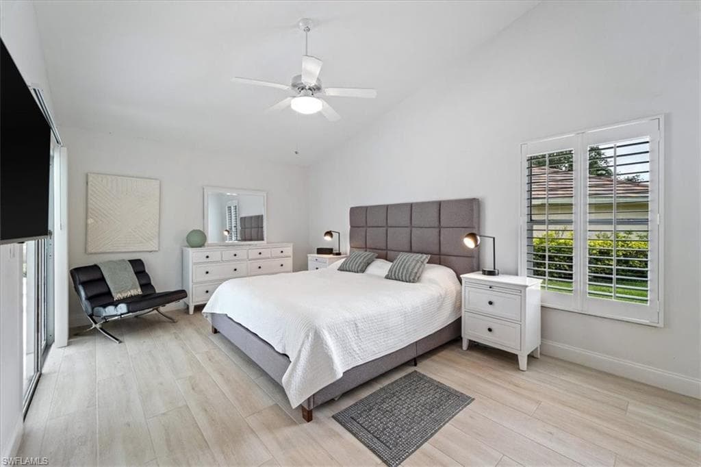 5192 Lochwood CT, NAPLES FL 34112-5