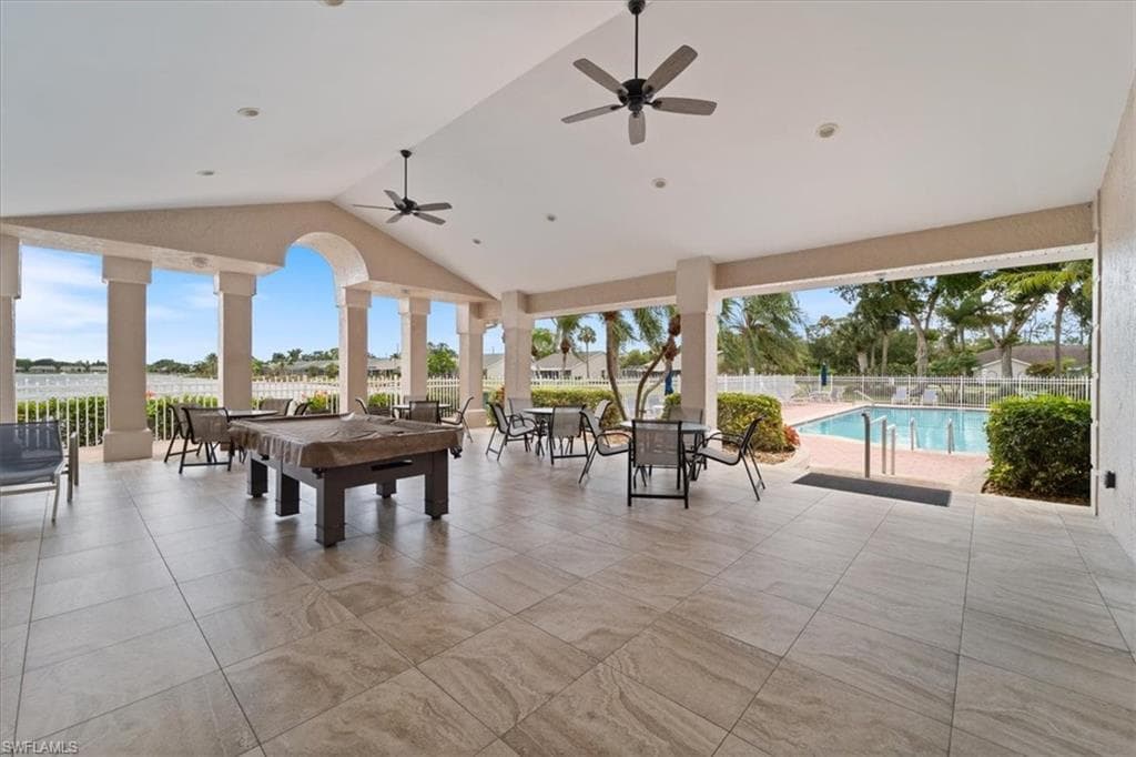 5192 Lochwood CT, NAPLES FL 34112-18