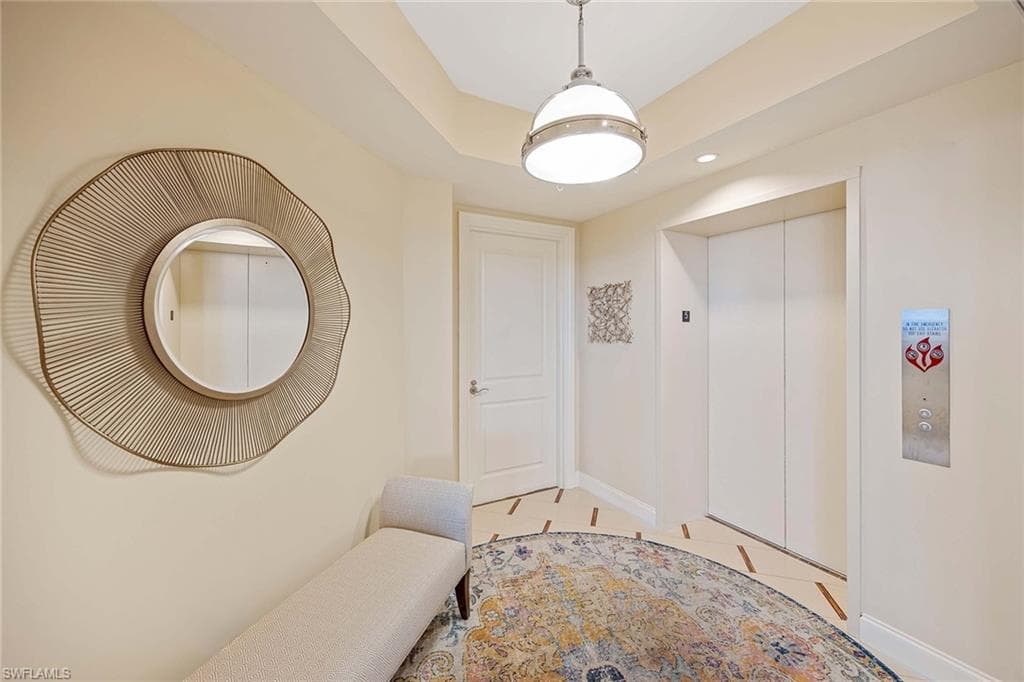 13675 Vanderbilt DR # 510, NAPLES FL 34110-2