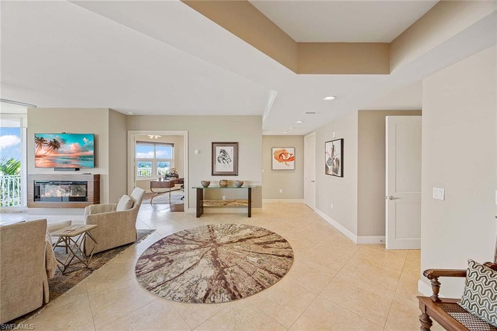 13675 Vanderbilt DR # 510, NAPLES FL 34110-19