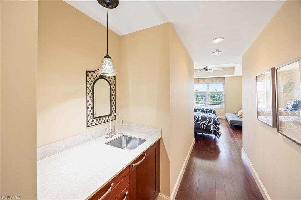 13675 Vanderbilt DR # 510, NAPLES FL 34110-30