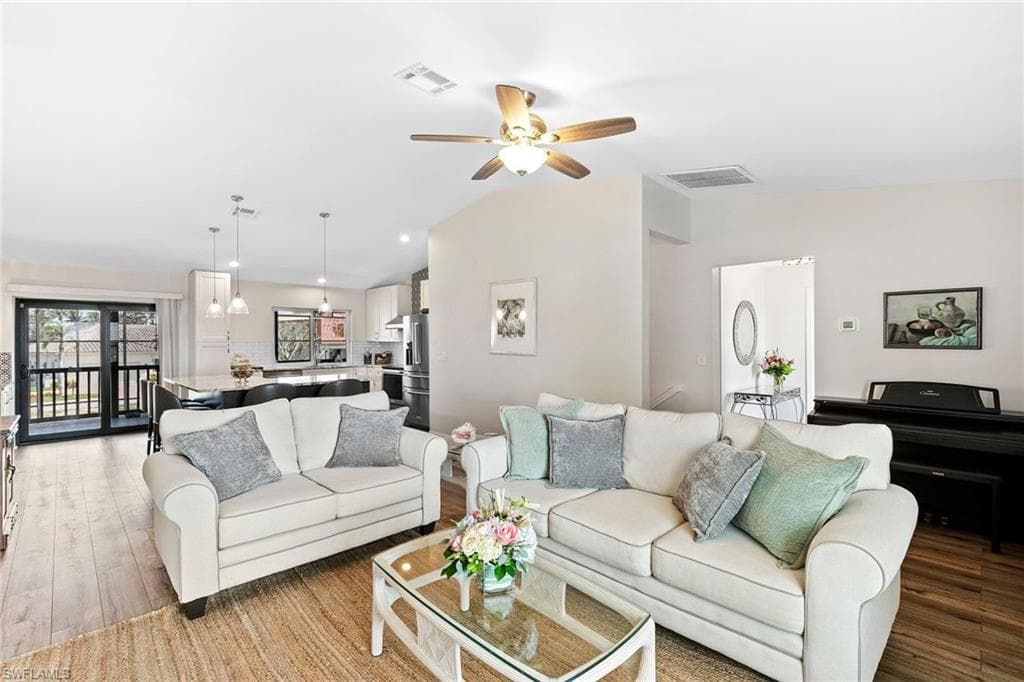 21531 Madera RD, FORT MYERS BEACH FL 33931-5