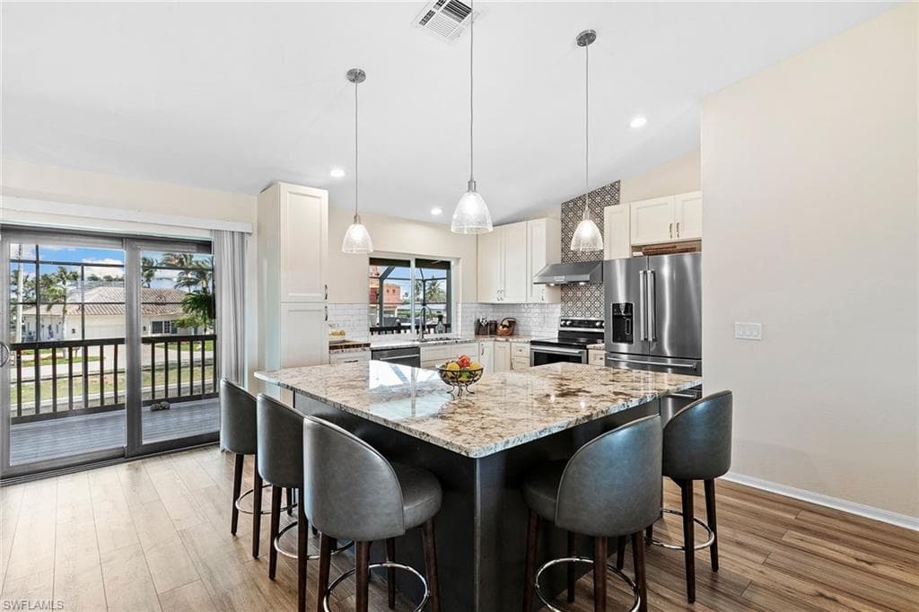 21531 Madera RD, FORT MYERS BEACH FL 33931-6