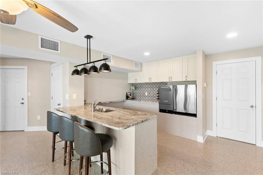 21531 Madera RD, FORT MYERS BEACH FL 33931-23