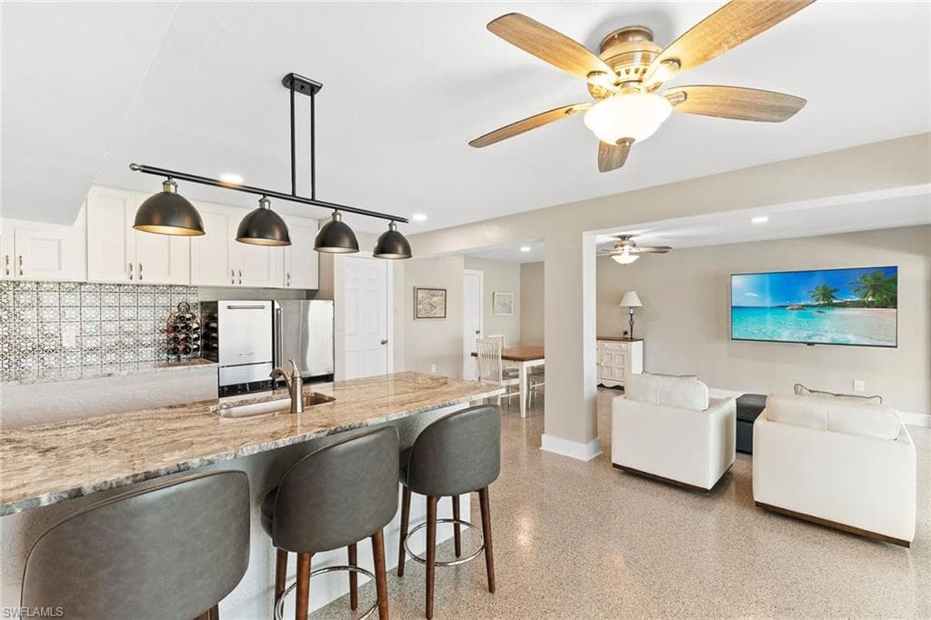 21531 Madera RD, FORT MYERS BEACH FL 33931-24