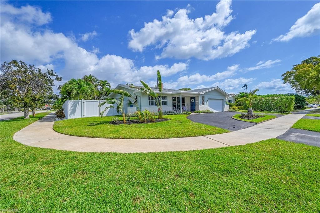 2133 NE 63rd CT, FORT LAUDERDALE FL 33308-4