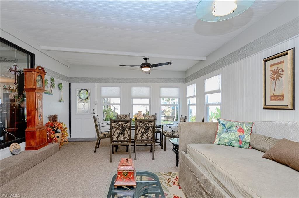 149 Kim DR # 149, NAPLES FL 34104-16