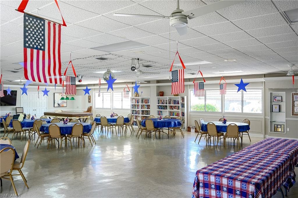 149 Kim DR # 149, NAPLES FL 34104-25