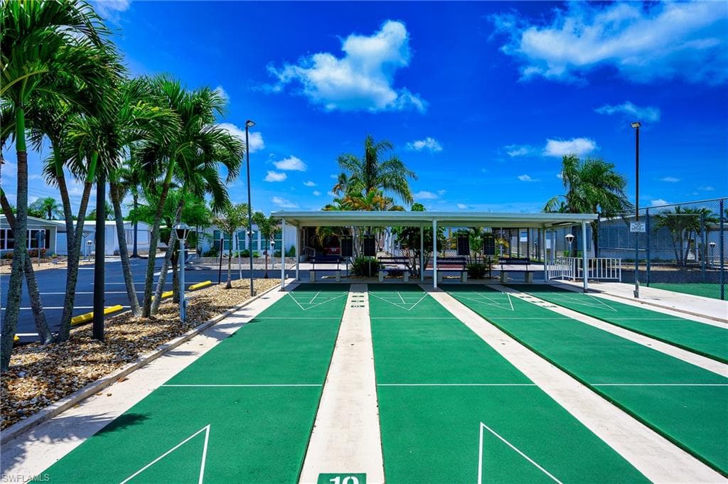 149 Kim DR # 149, NAPLES FL 34104-27