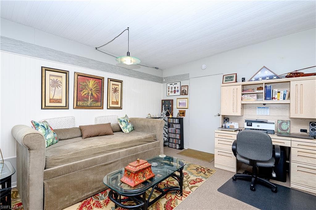 149 Kim DR # 149, NAPLES FL 34104-18