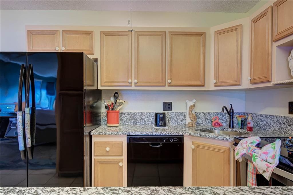 9950 Sailview CT # 14, FORT MYERS FL 33905-7