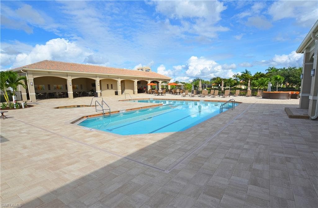 10620 Copper Lake DR, ESTERO FL 34135-35