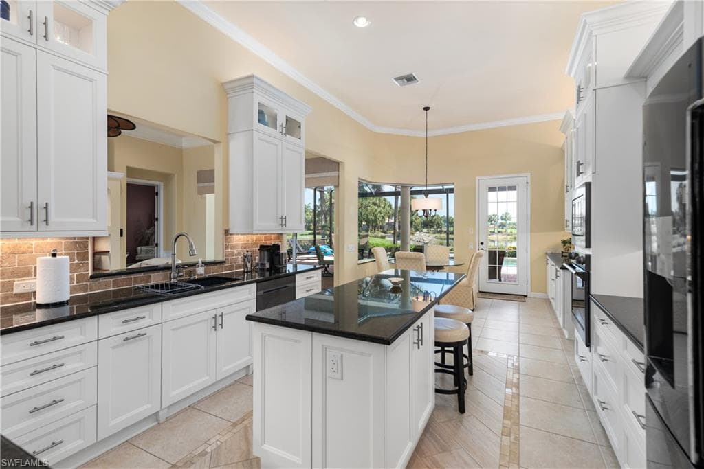 10620 Copper Lake DR, ESTERO FL 34135-9