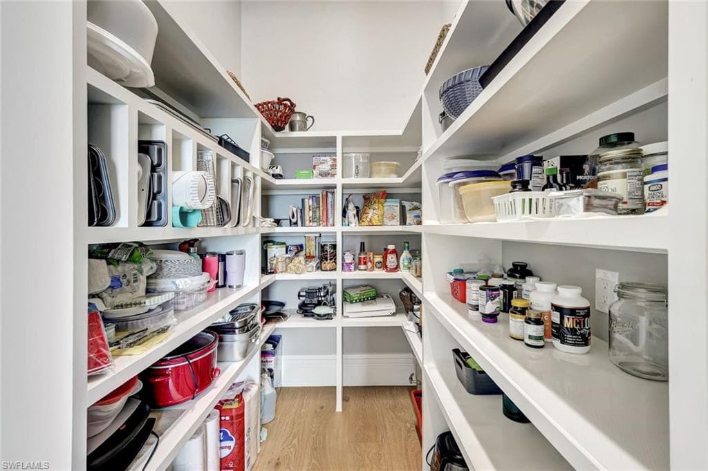 26906 McLaughlin BLVD-16