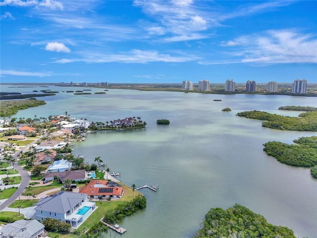 26906 McLaughlin BLVD-42