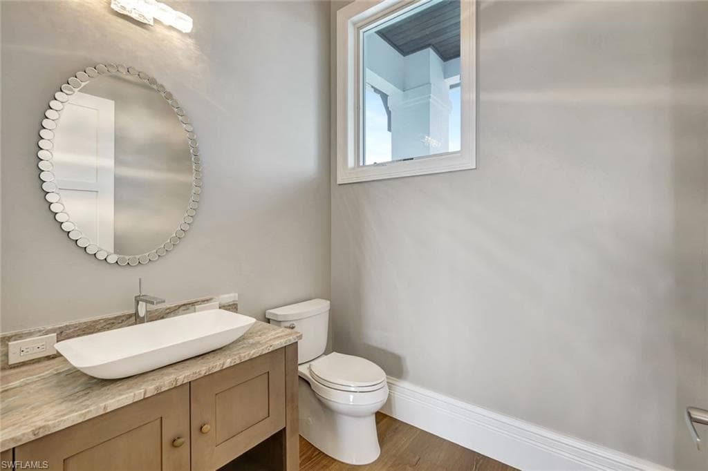 26906 McLaughlin BLVD-15