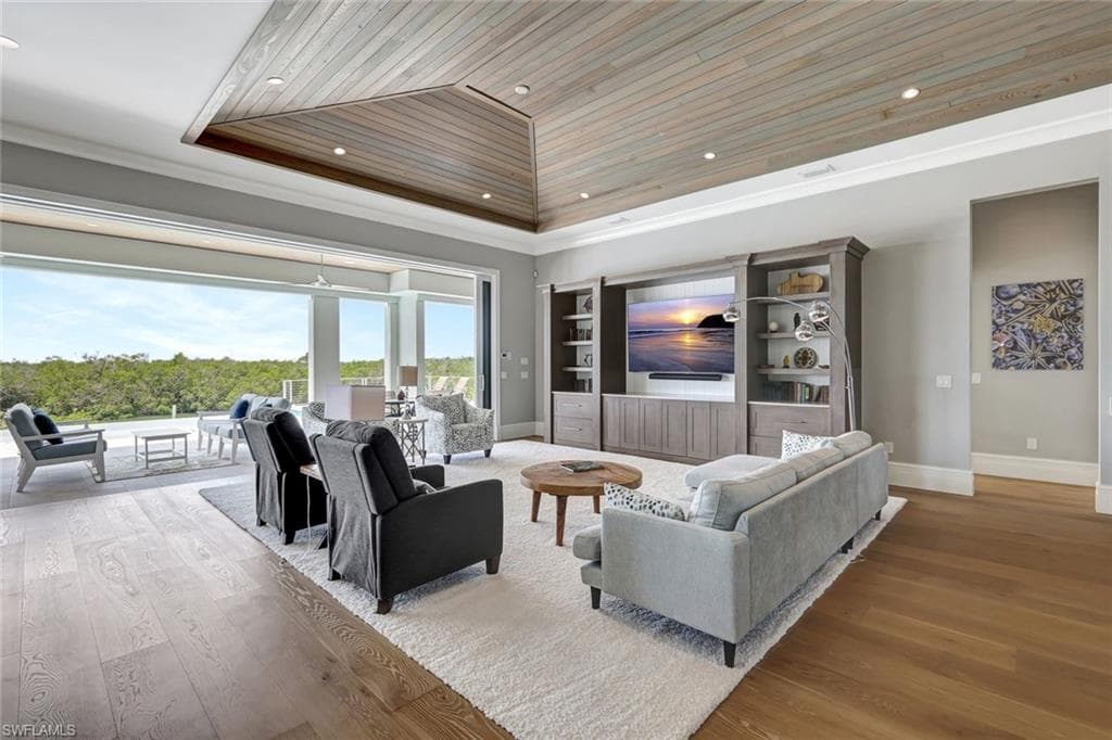 26906 McLaughlin BLVD-6