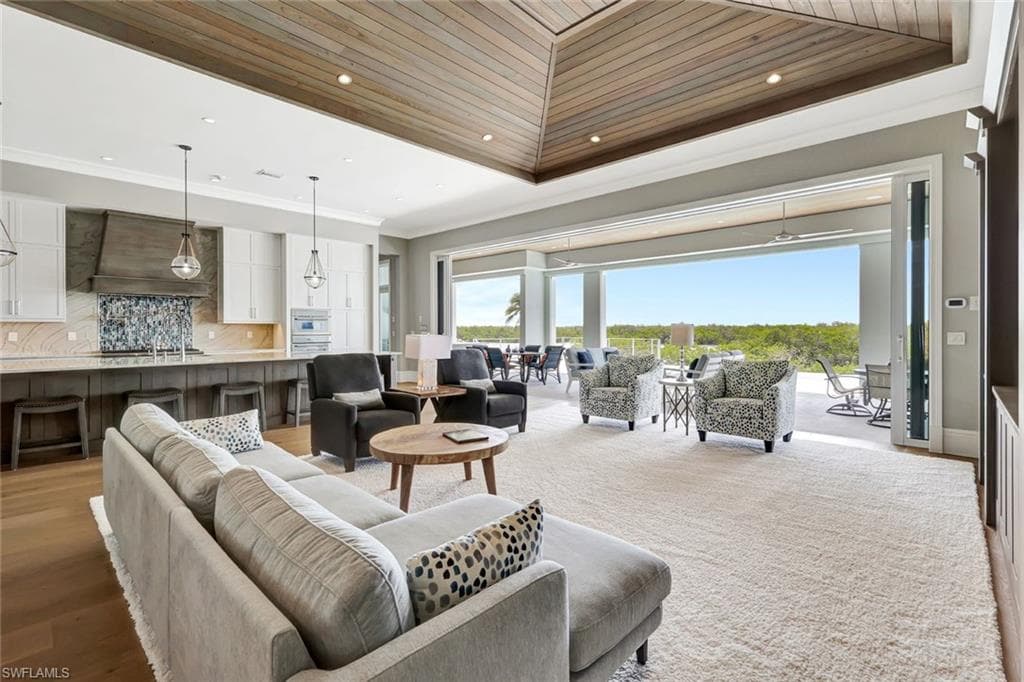 26906 McLaughlin BLVD-7