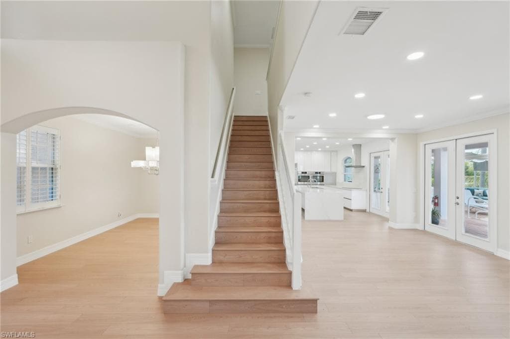 5541 Harborage DR, FORT MYERS FL 33908-9