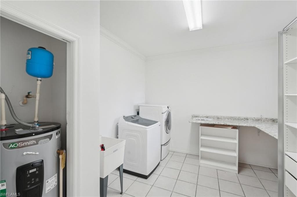 5541 Harborage DR, FORT MYERS FL 33908-32