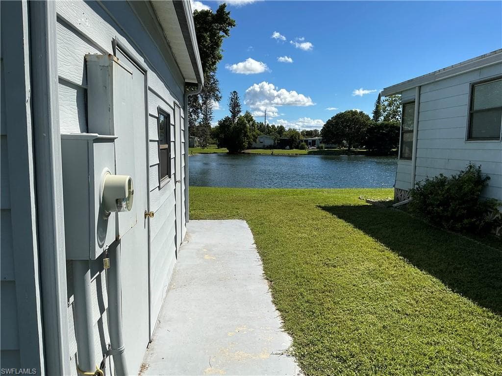 237 Eagle RD # 237, NAPLES FL 34114-6