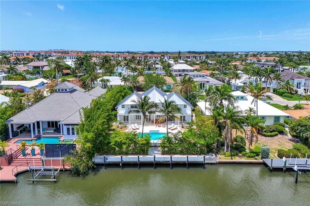 1500 Pelican AVE, NAPLES FL 34102-22