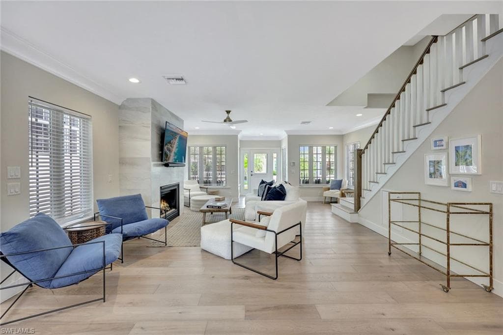 1500 Pelican AVE, NAPLES FL 34102-1