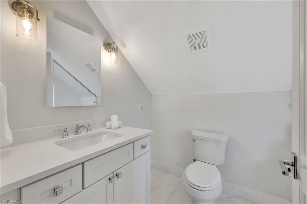 1500 Pelican AVE, NAPLES FL 34102-12